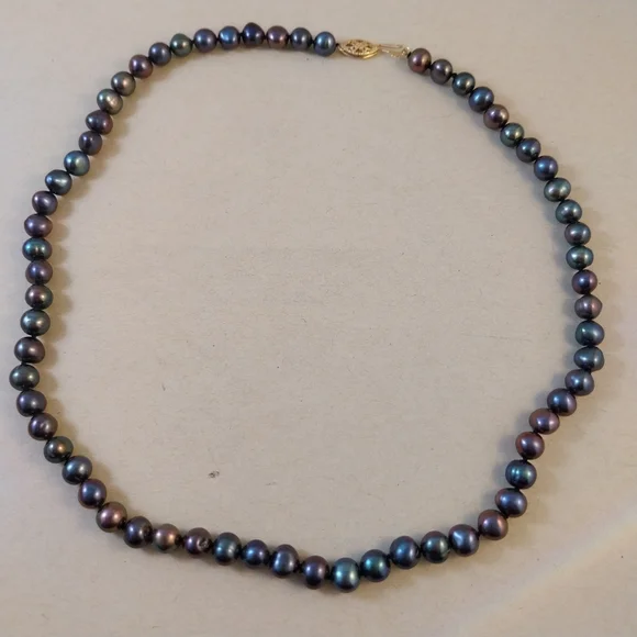 Vintage Black Pearl Necklace With Gold 585 (14K) Lock - Picture 13 of 15